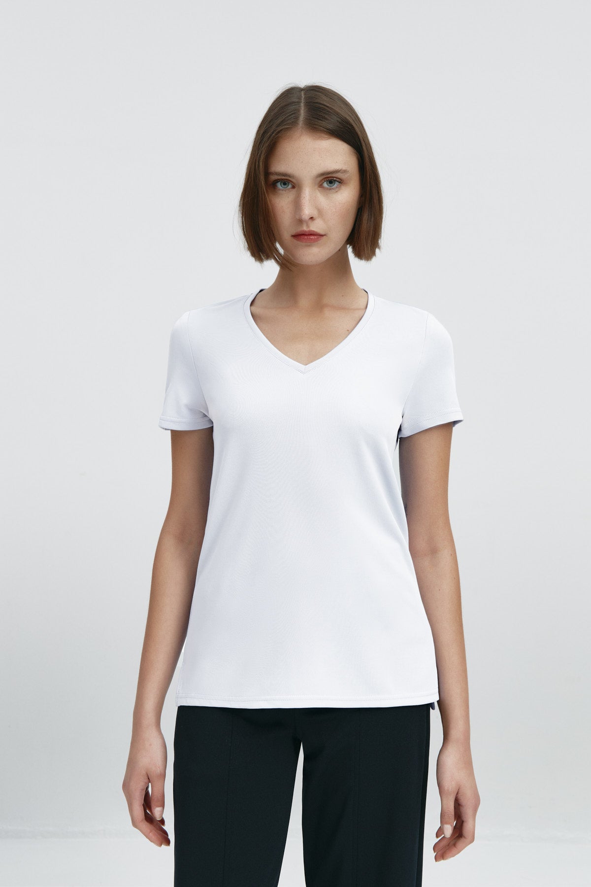 Camiseta blanca escote on sale