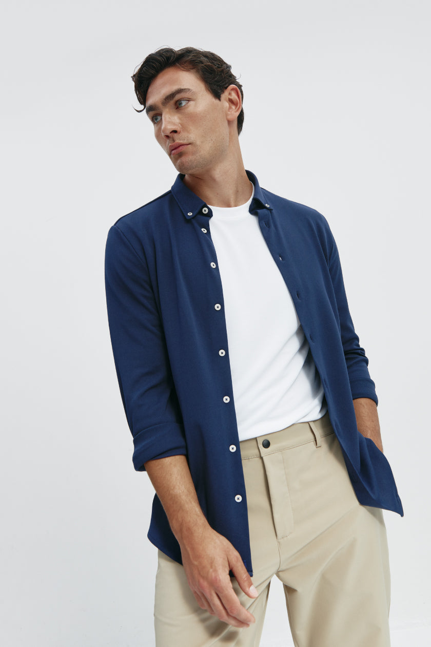 nueva-coleccion-sepiia-verano-foto-11_look_hombre_camisa-zafiro.jpg__PID:d743d977-7441-4db1-9b62-fa47e6ac89e5
