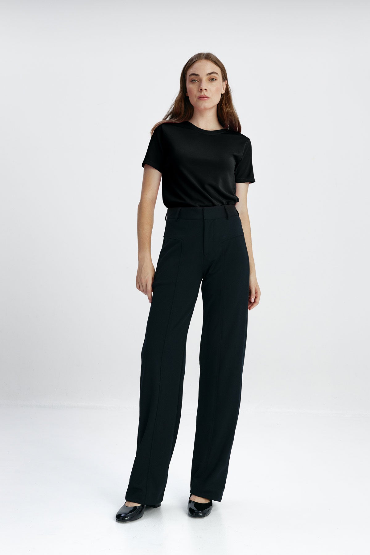 Basic Black Women's T -shirt Sepiia