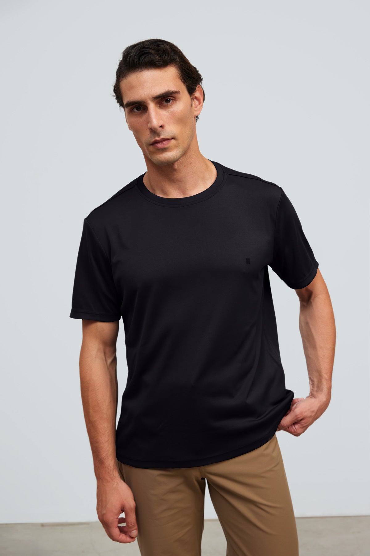 Pack Soft Travel T-Shirt + Classy Sweatshirt