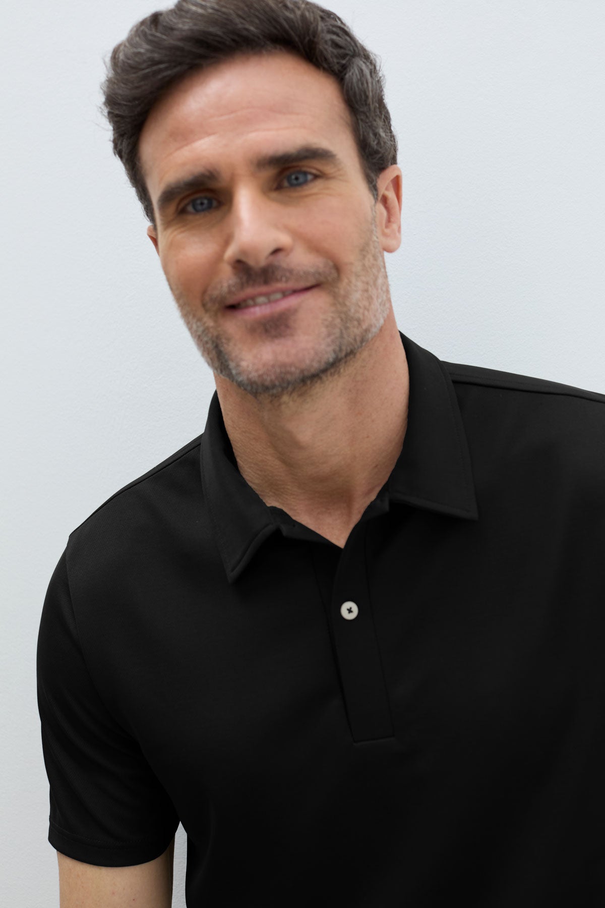 Short sleeve black polo shirt