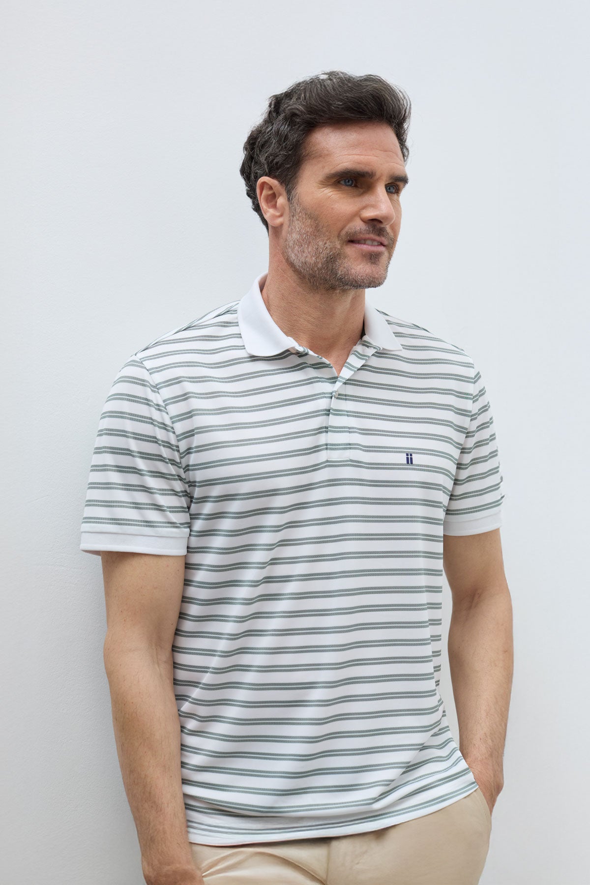 Men's green striped short-sleeved ribbed polo shirt