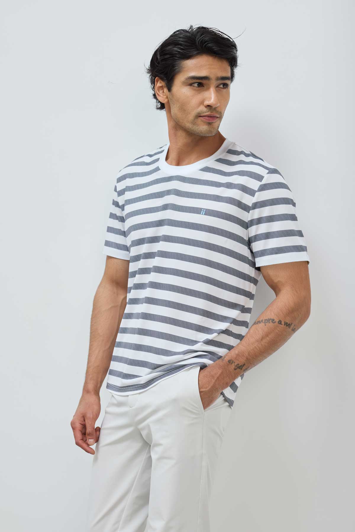 Camiseta hombre rayas azul