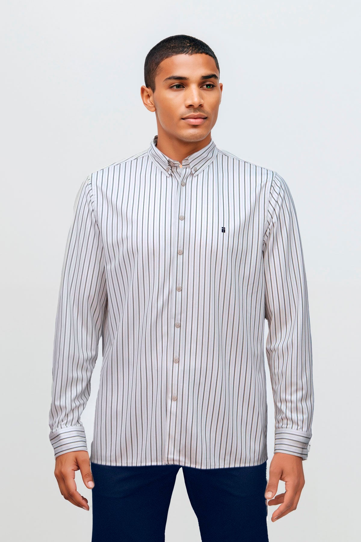 Men's casual shirt with green regular print