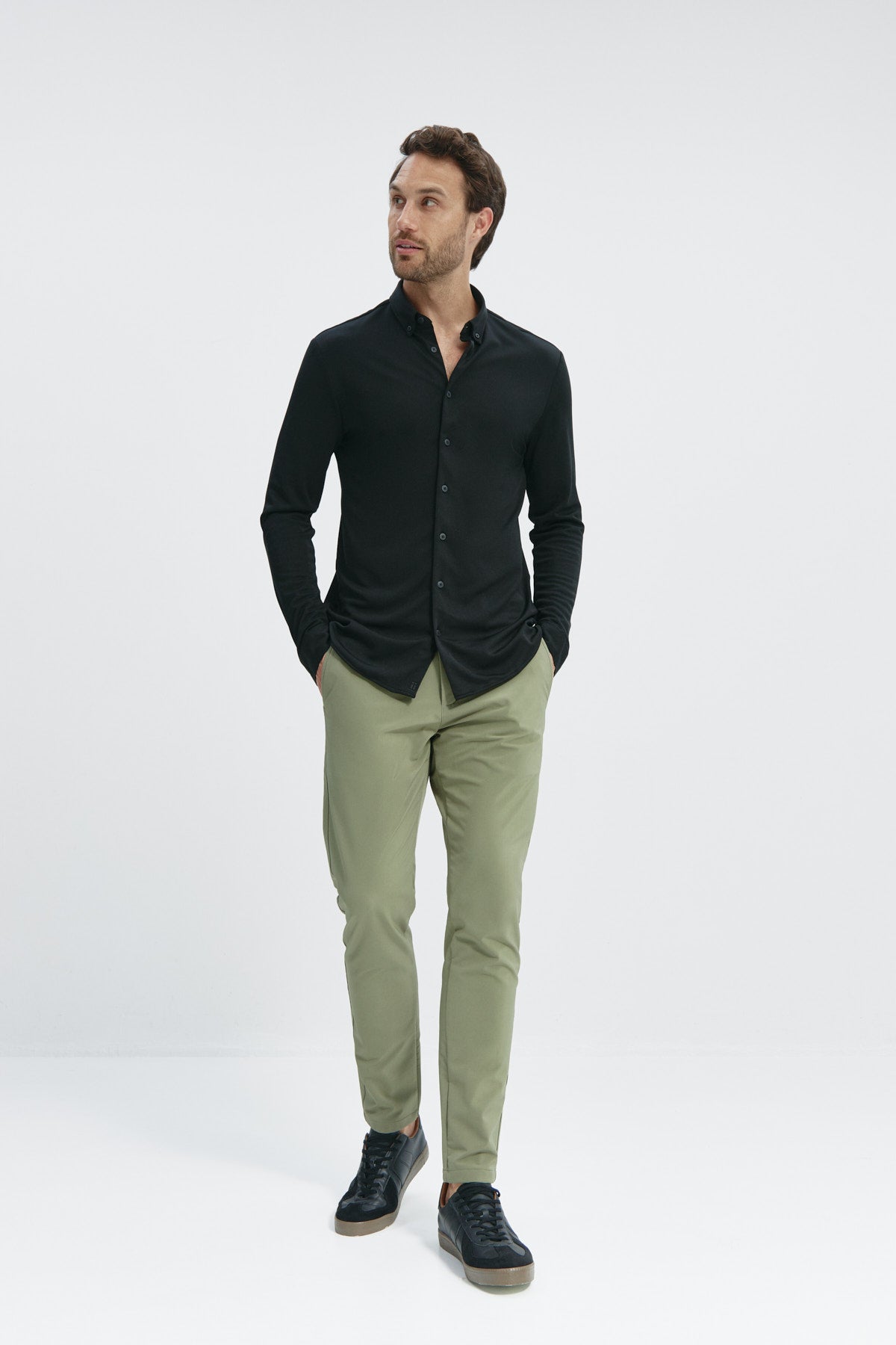 Pantalón Negro Combinar Pantalon Verde Con Camisa Hombre Combinar