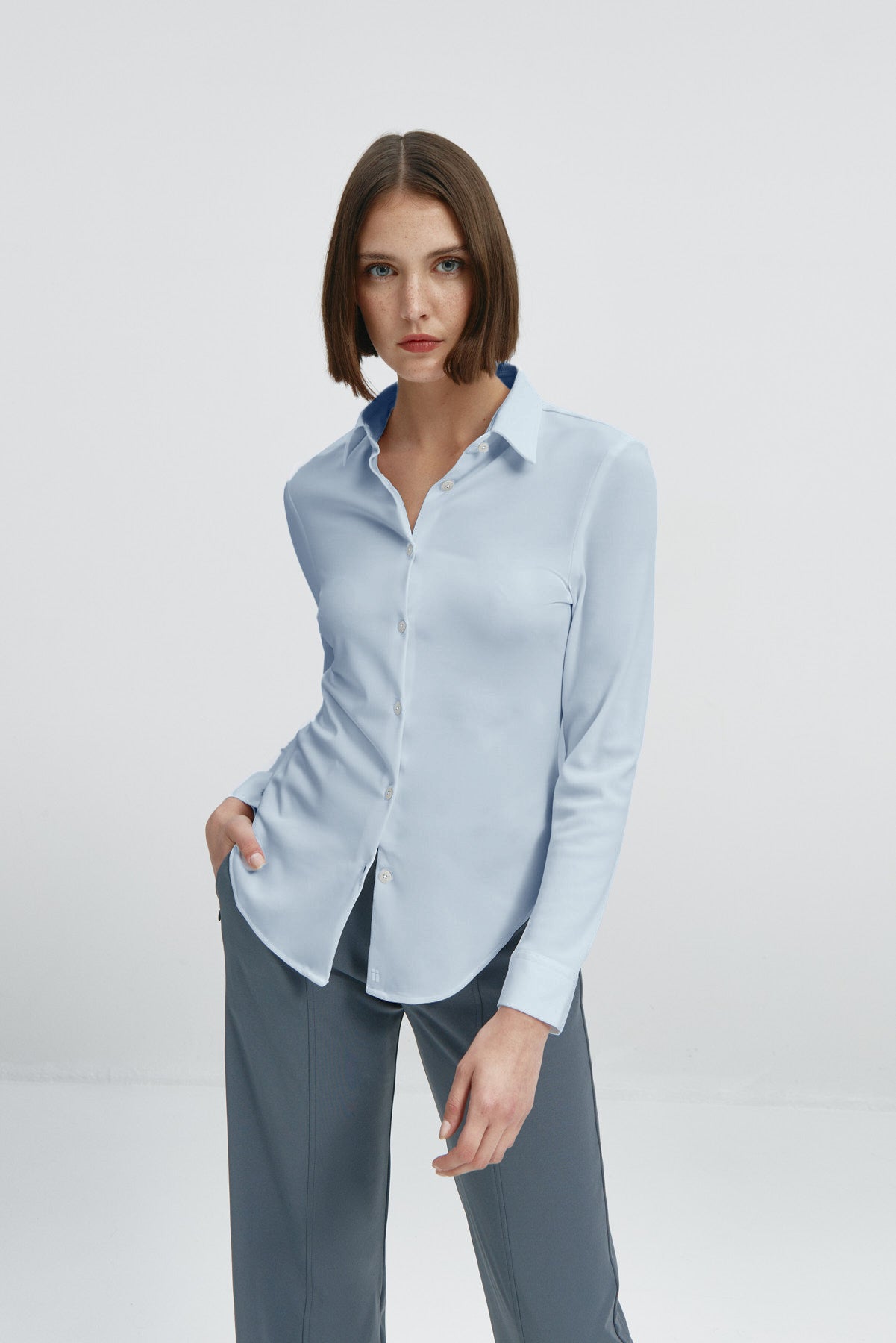 Camisa mujer celeste slim