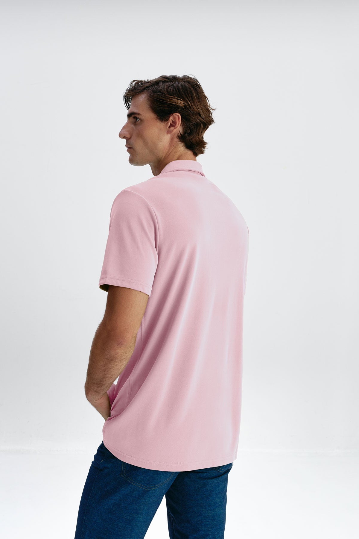 polo manga corta rosa hombre espaldas