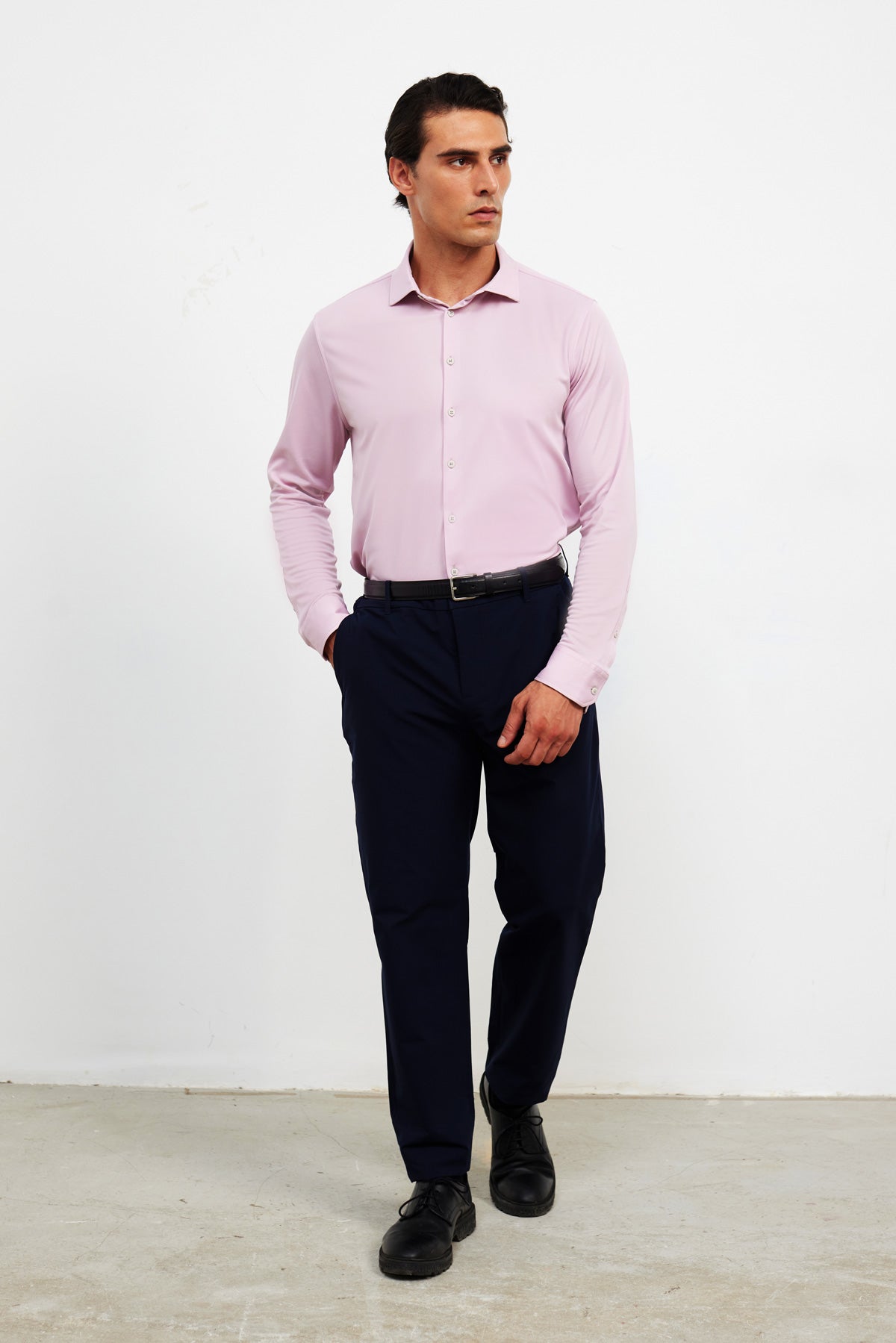 camisa de vestir rosa regular cuerpo entero 