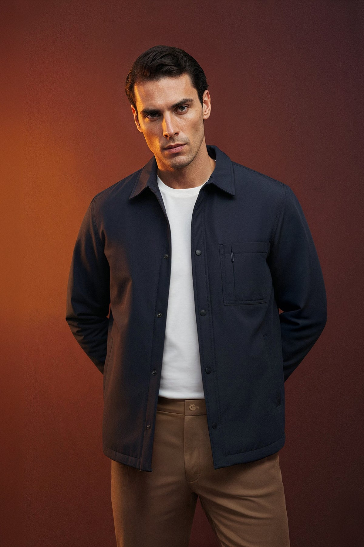 chaqueta acolchada azul marino plano medio
