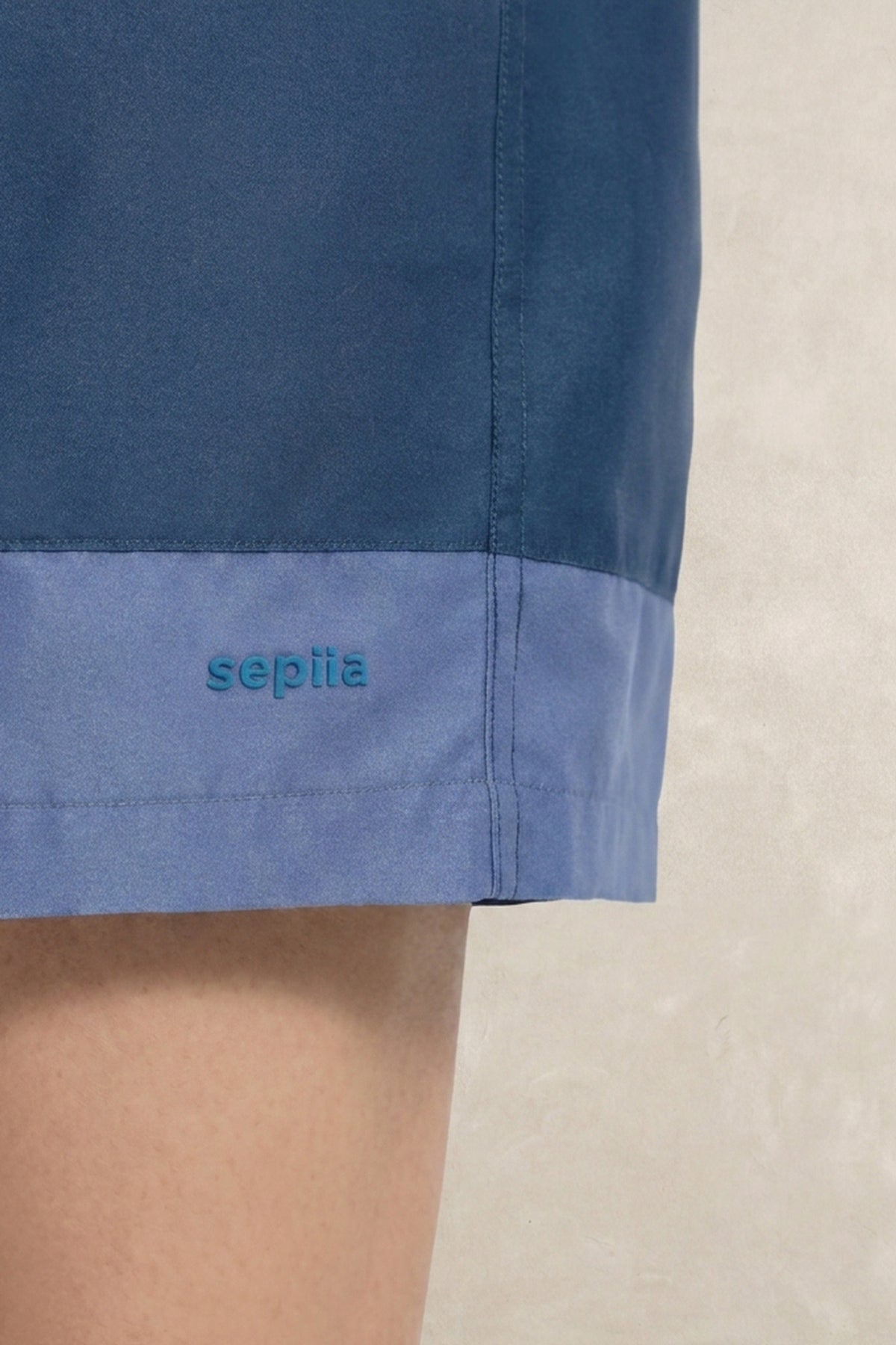 Fato de banho masculino azul Pacífico