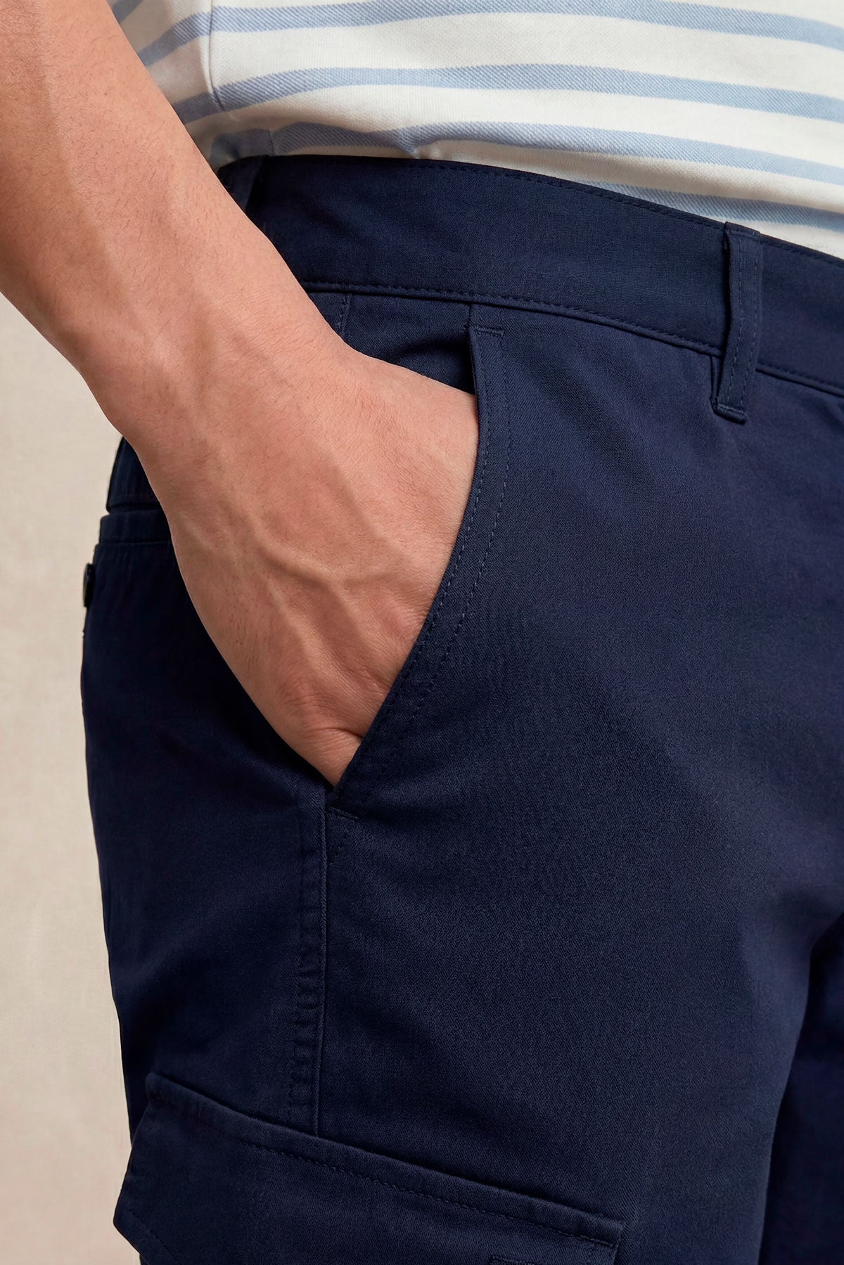 Men's navy blue cargo shorts