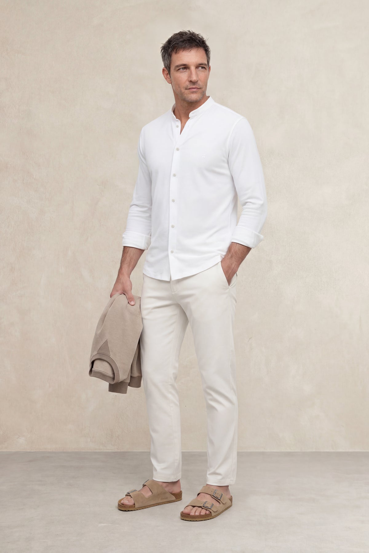 Camisa casual cuello mao hombre blanco regular