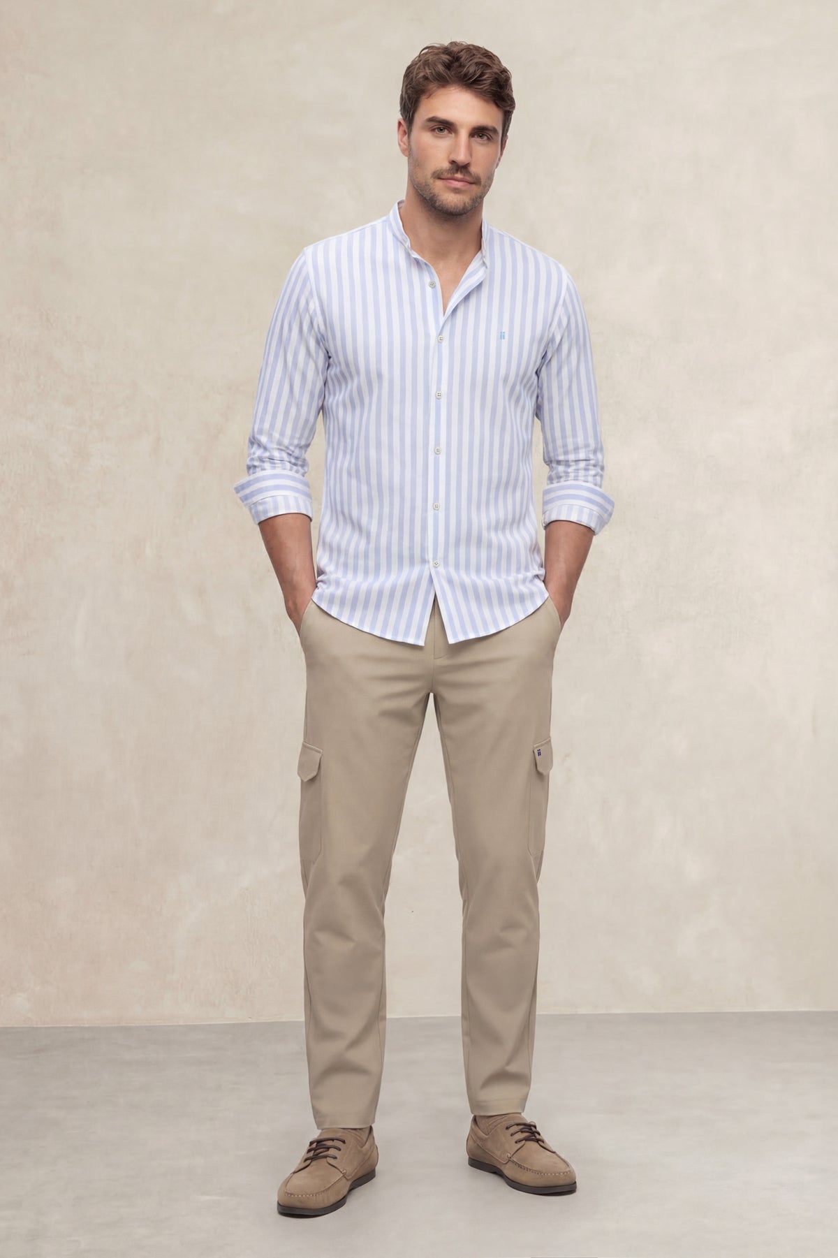 Camisa casual cuello mao hombre estampado rayas azules regular