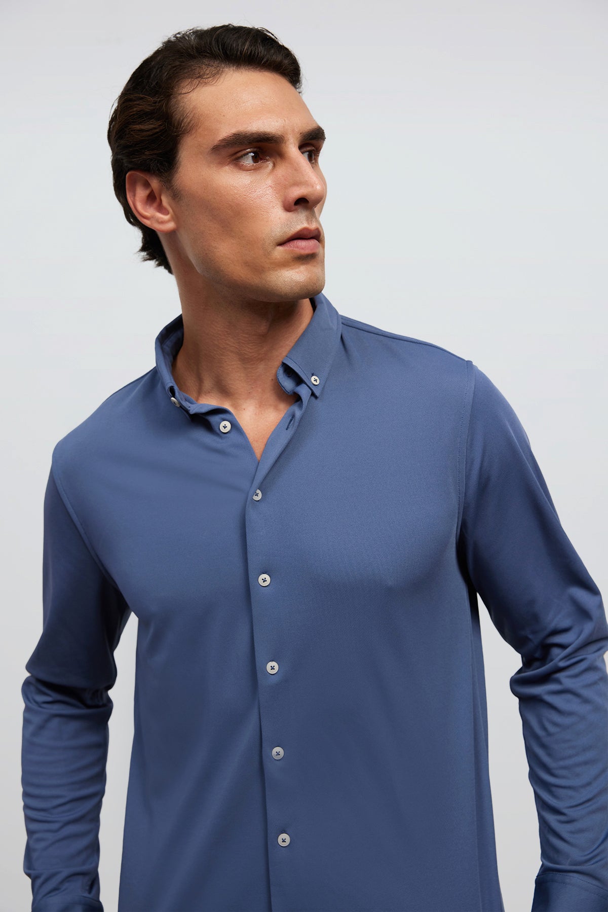 camisa casual azul regular detalle 