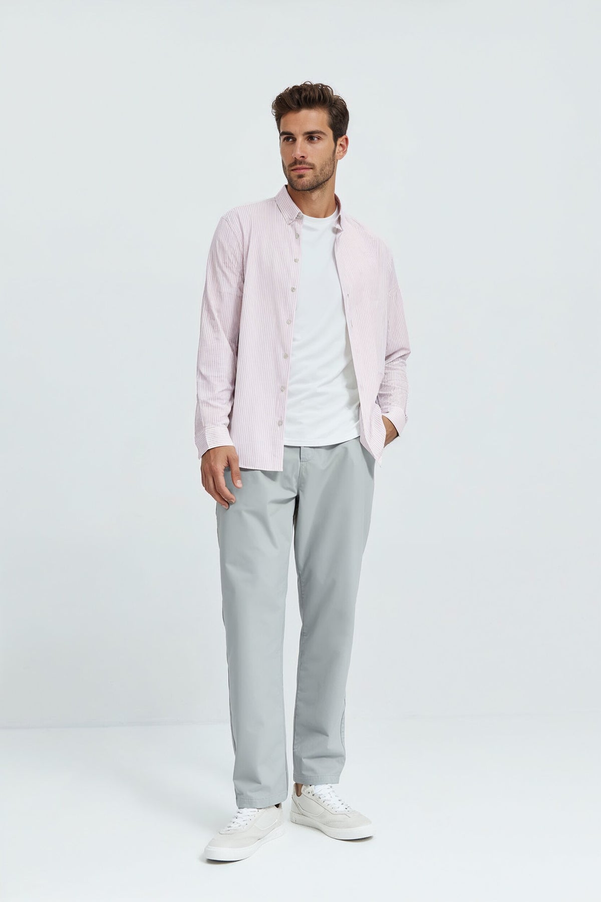 Camisa casual para homem com estampado listrado rosa, corte regular