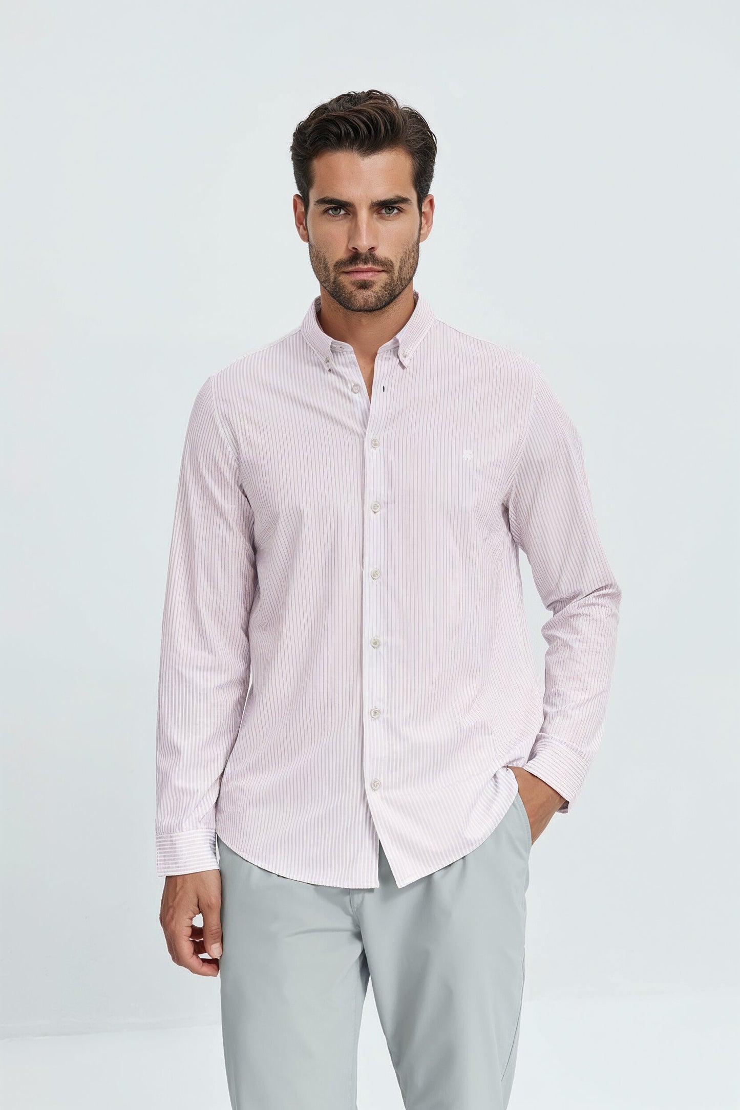 Men's casual shirt with regular pink stripe print