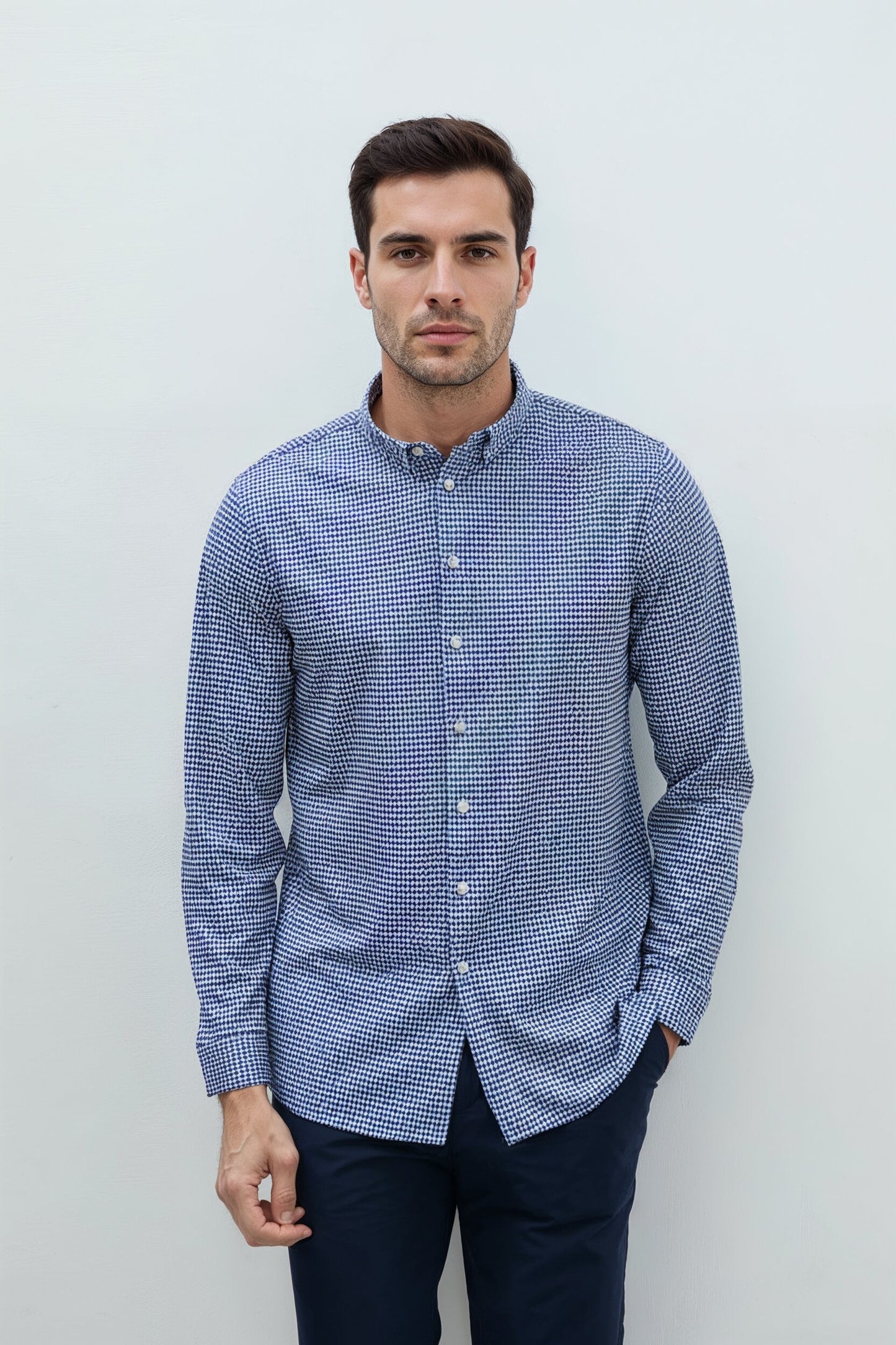 Men's casual shirt with regular navy blue print