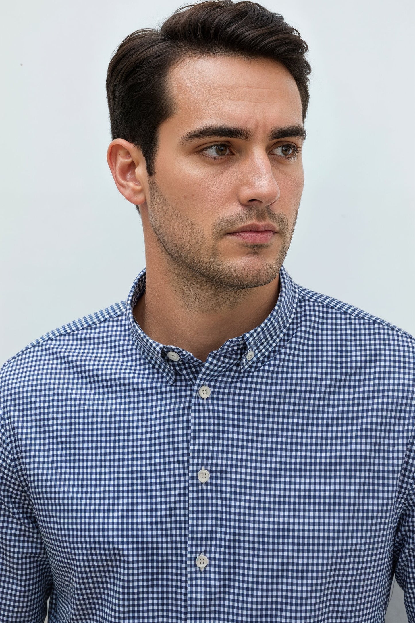 Men's casual shirt with regular navy blue print