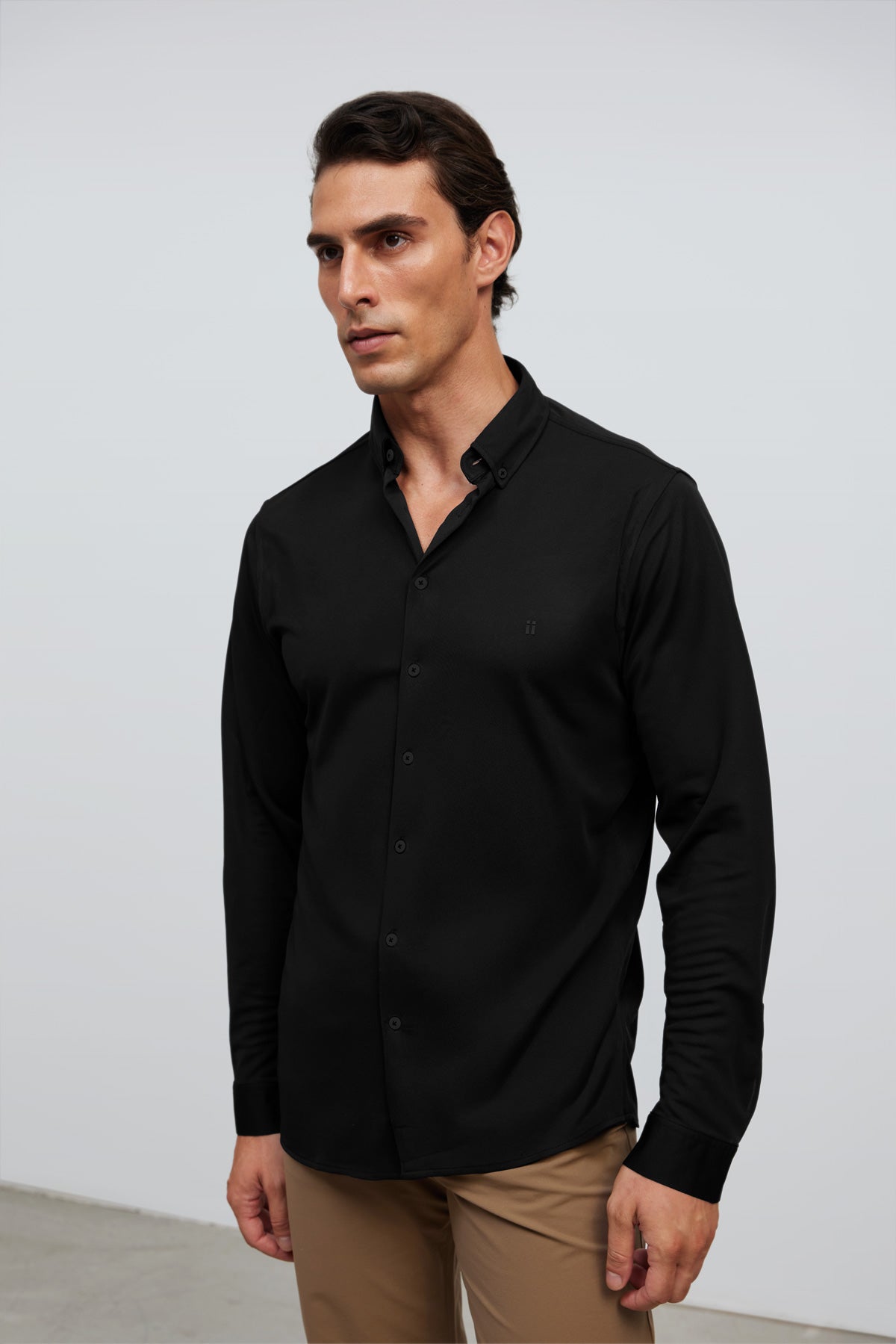 Camisa casual hombre negro regular