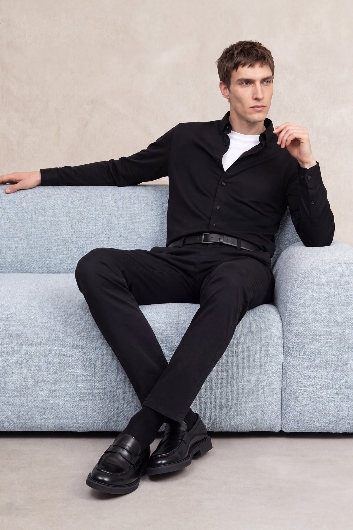 Camisa casual hombre negro regular