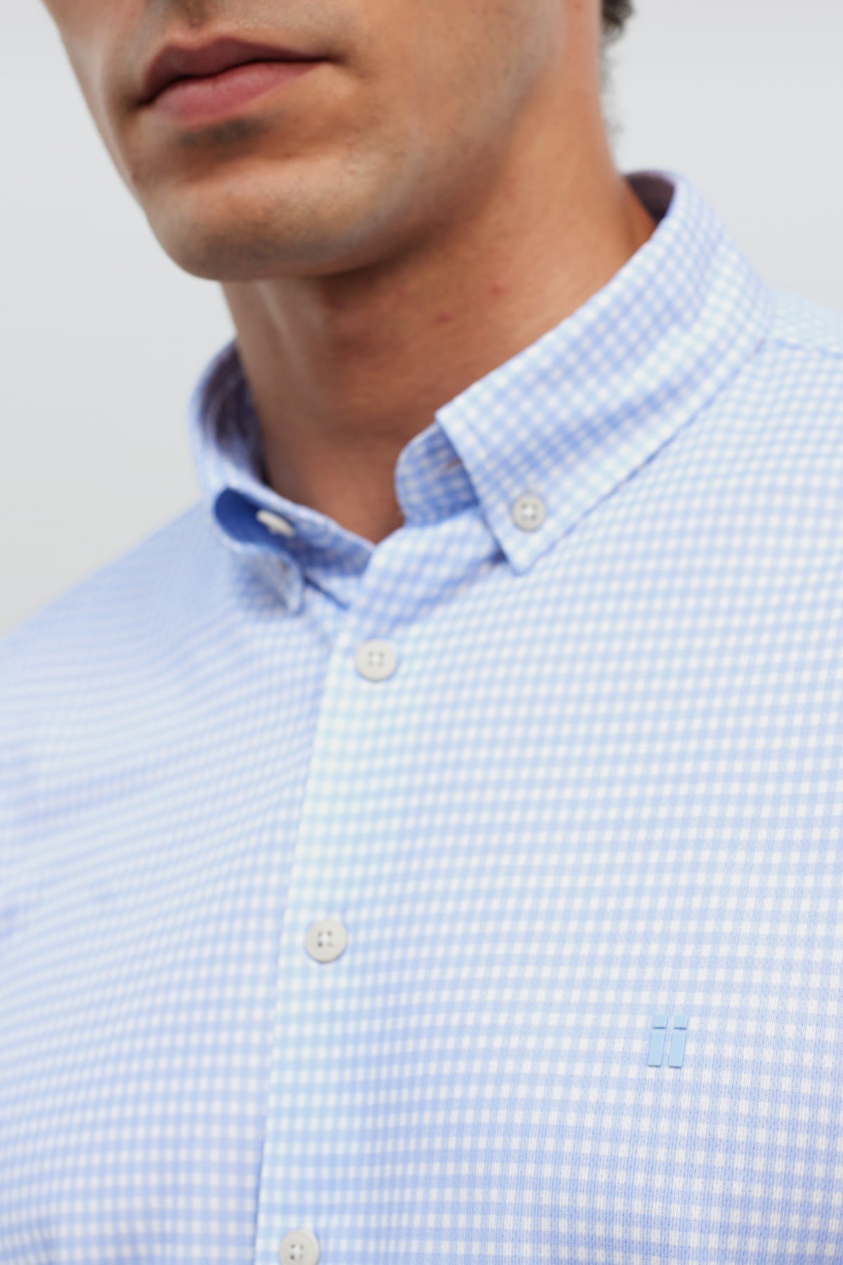 Camisa casual masculina com estampa xadrez azul claro regular