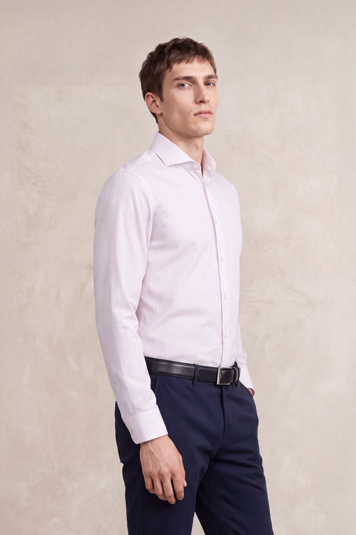 Camisa de vestir cuello cutaway hombre estampado raya rosa regular