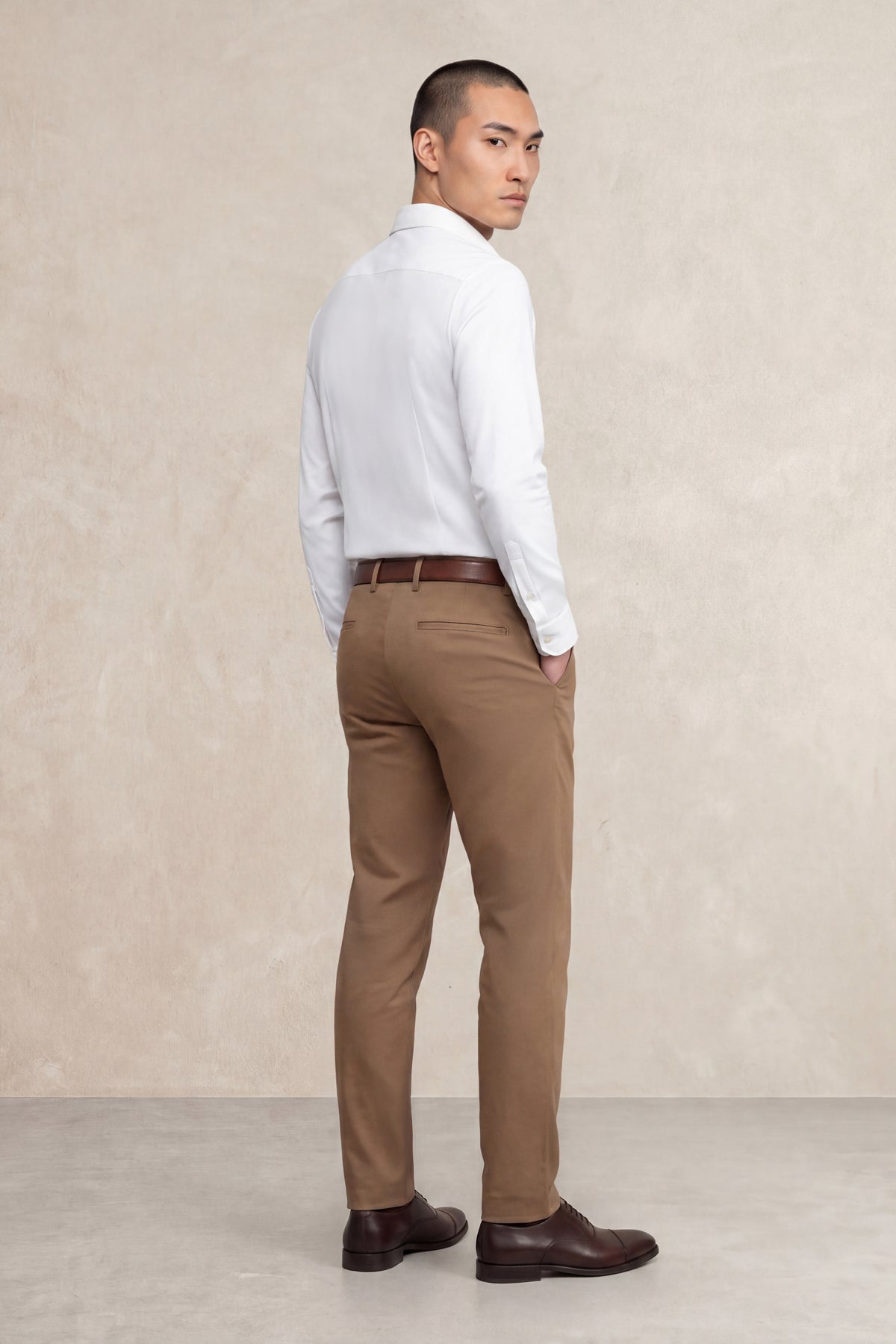 Camisa blanca slim de vestir hombre