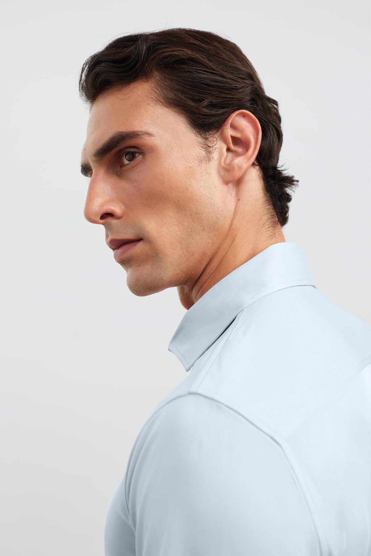 camisa de vestir celeste slim detalle 