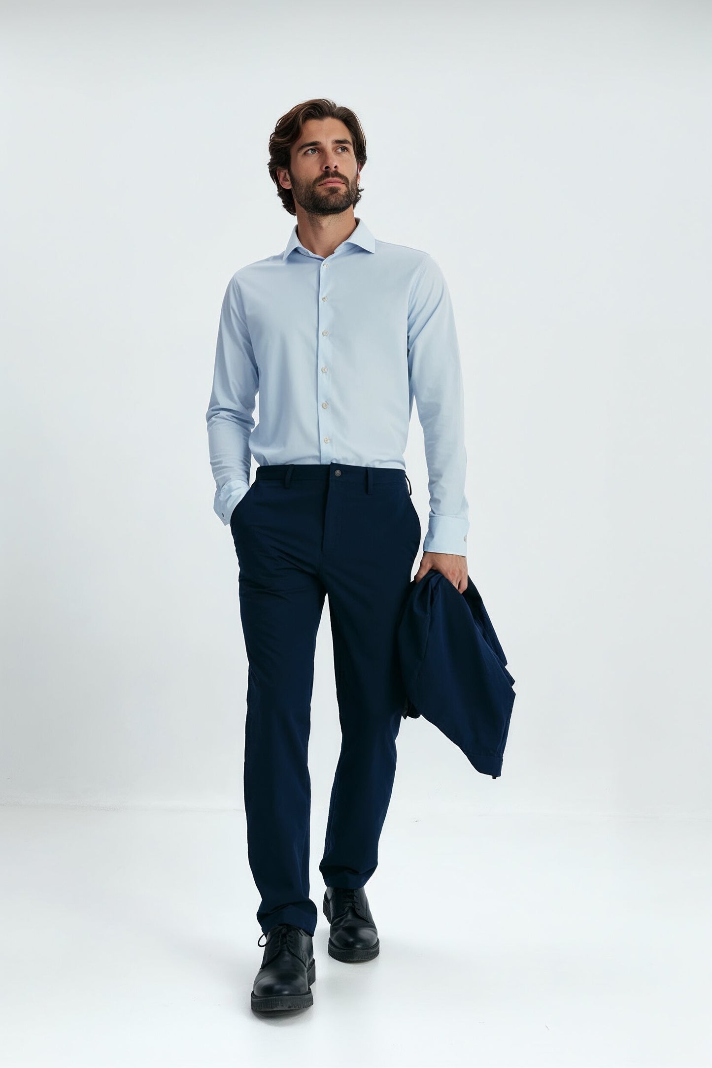 Camisa azul celeste formal regular hombre