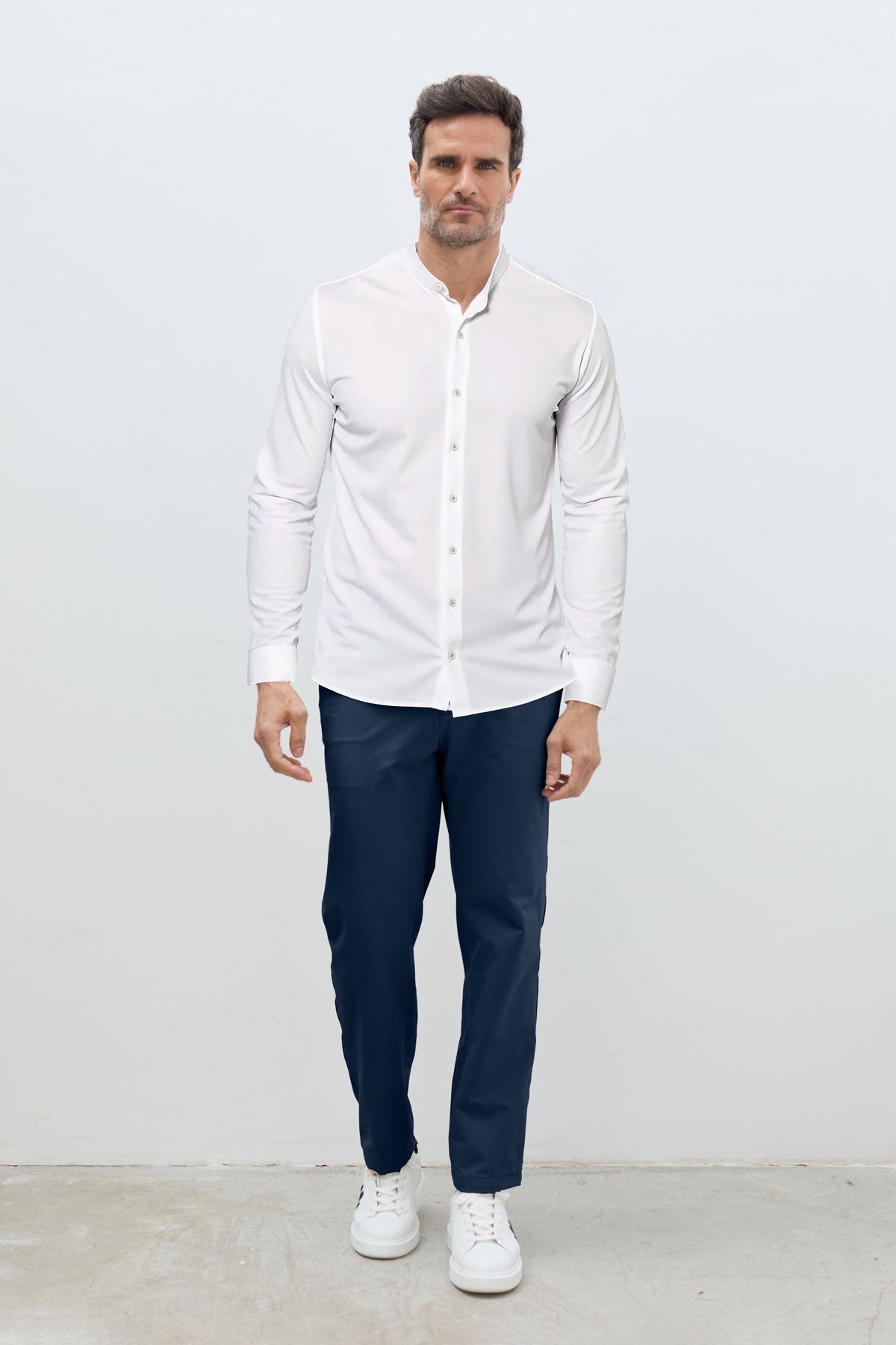 camisa mao blanco  hombre regular look completo