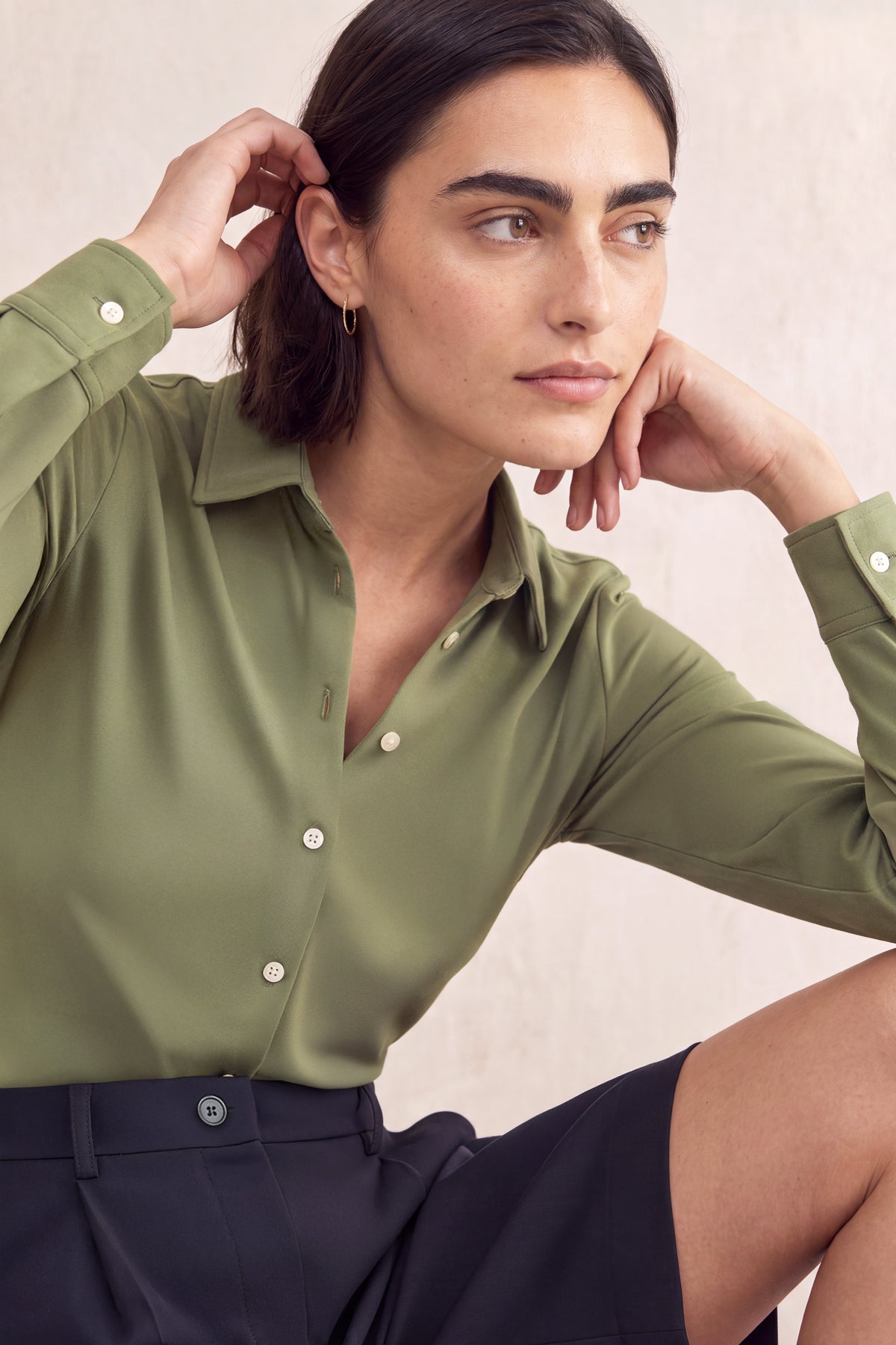 Women's green slim fit shirt