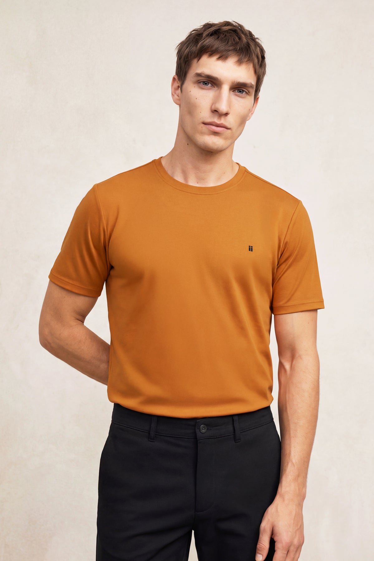 Men's round neck hazelnut Soft T-shirt