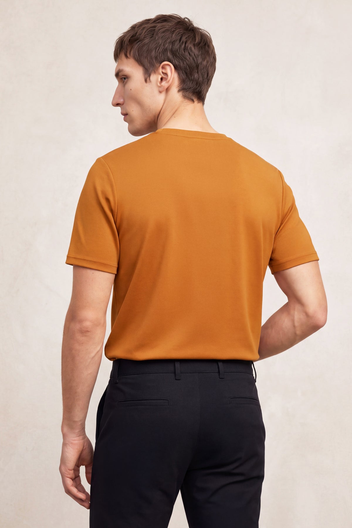Men's round neck hazelnut Soft T-shirt