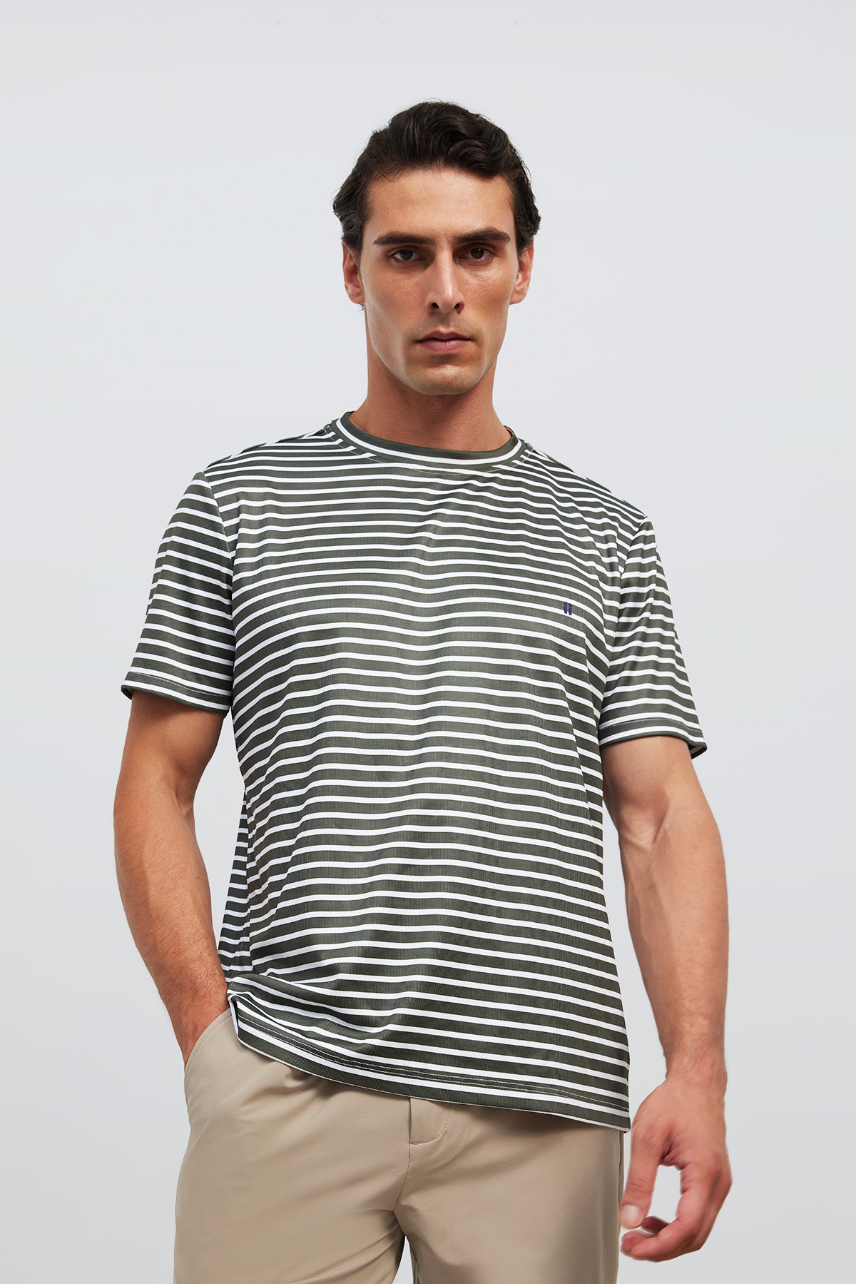 camiseta cuello redondo estampado rayas verdes soft plano medio 