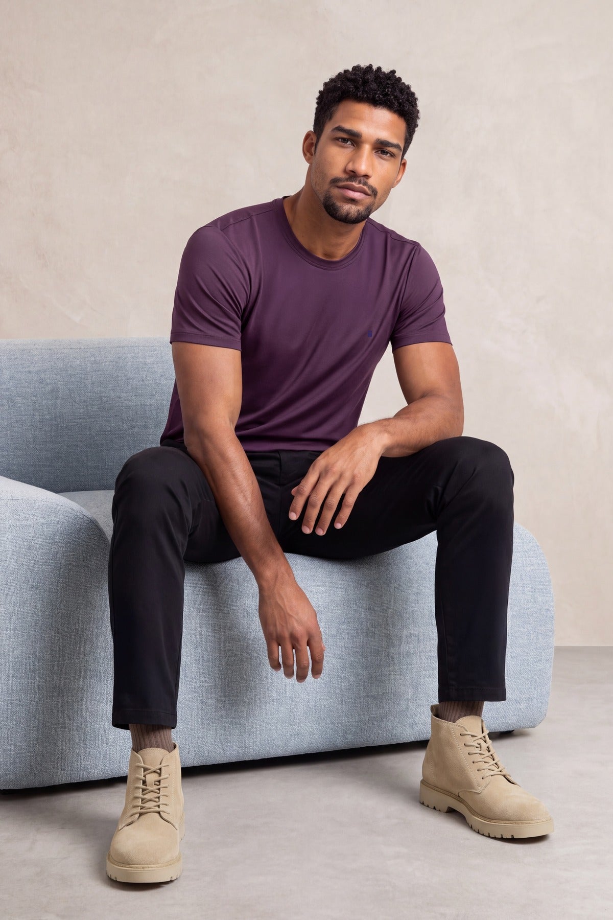 Camiseta hombre cuello redondo morado Soft