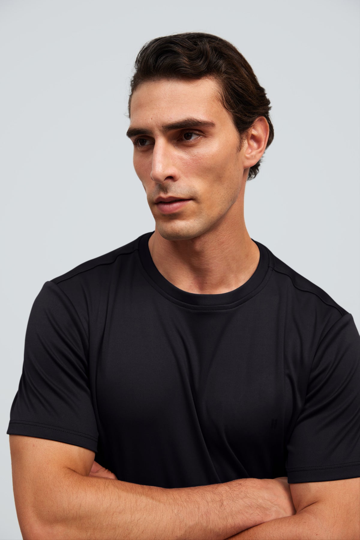 Camiseta hombre cuello redondo negra Soft