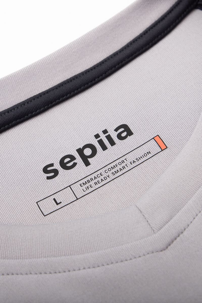 Camiseta hombre cuello v gris Soft