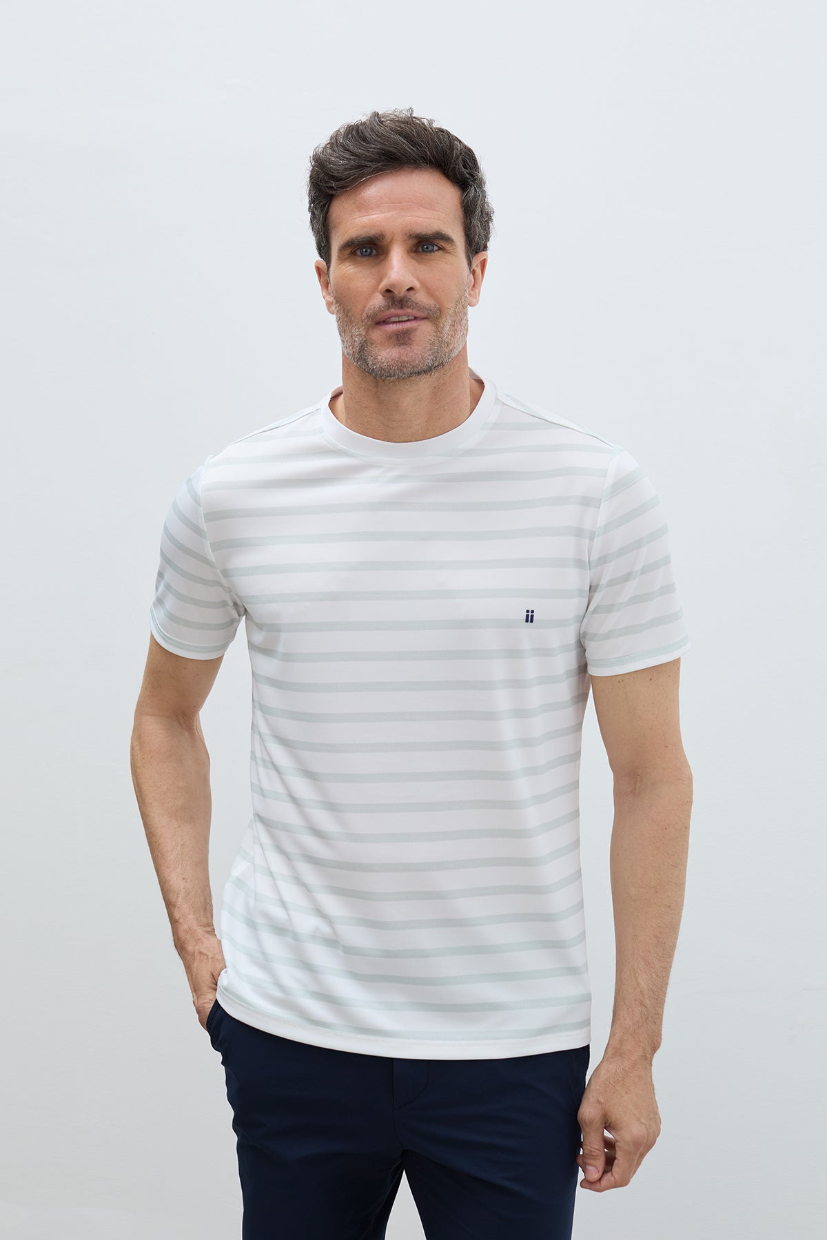 Camiseta rayas verde milky hombre. Foto de frente.