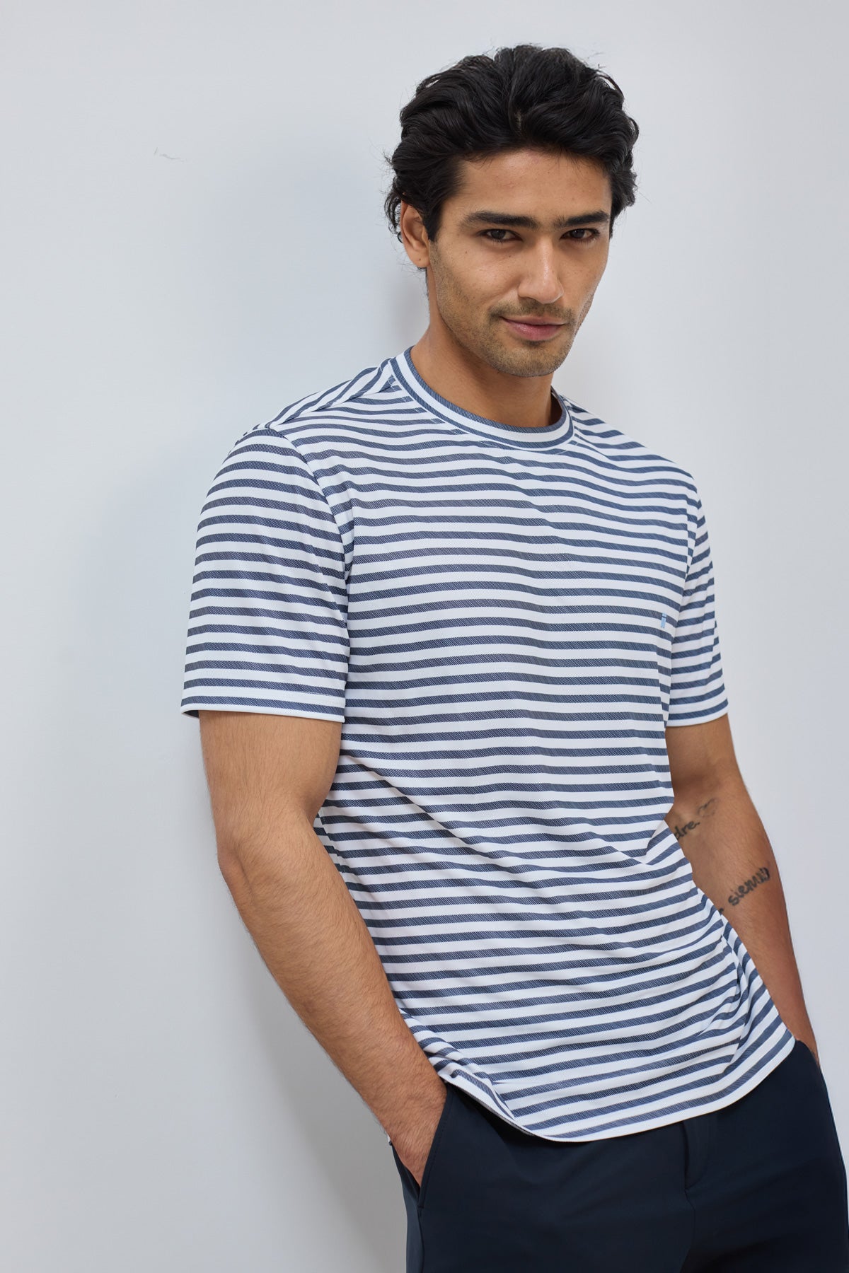 Men's blue striped t-shirt