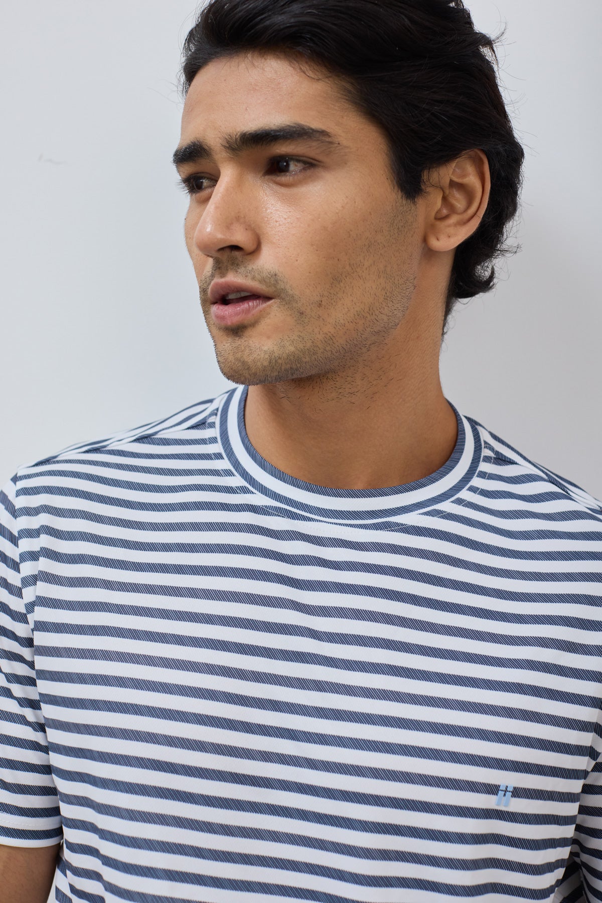 Men's blue striped t-shirt