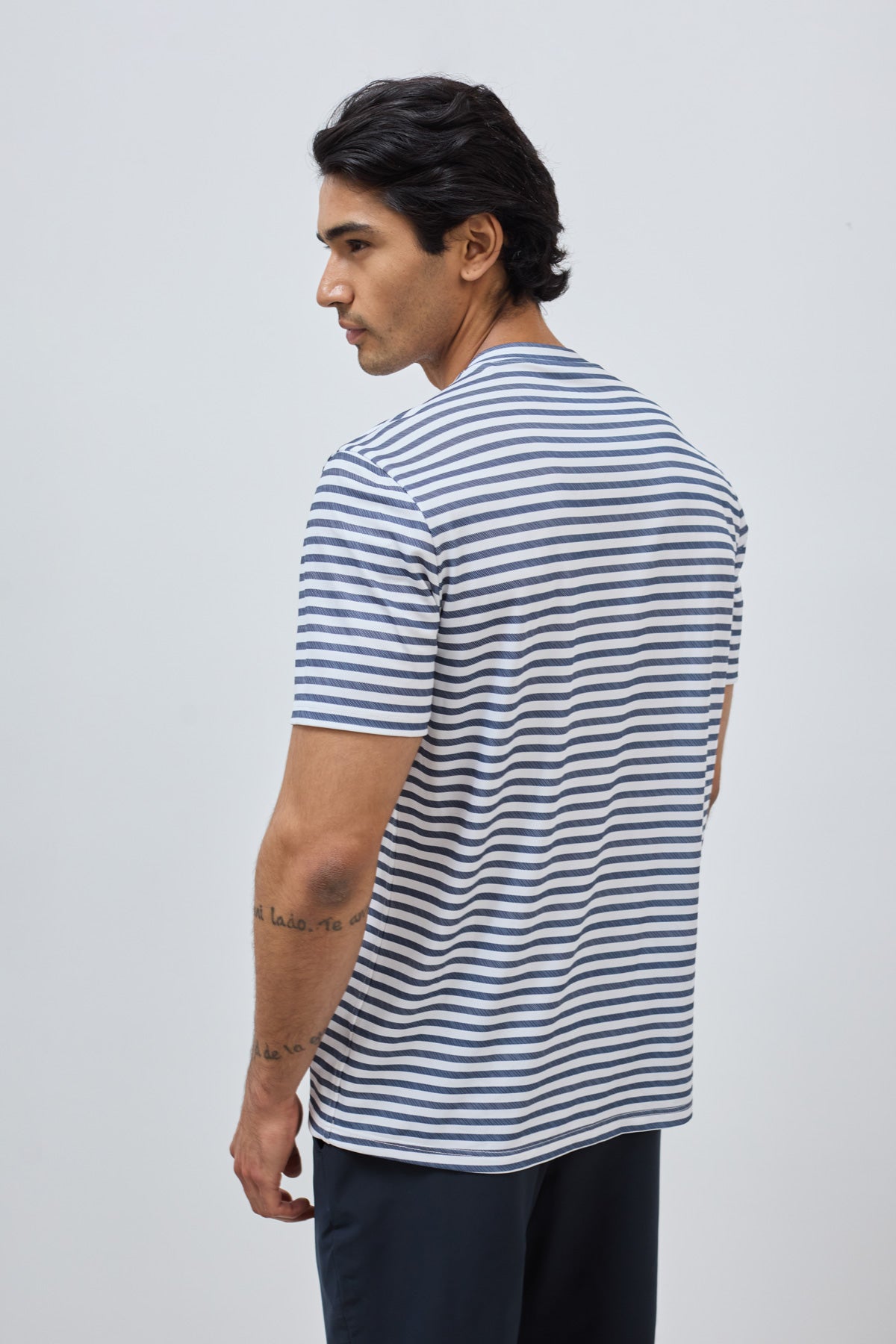 Men's blue striped t-shirt