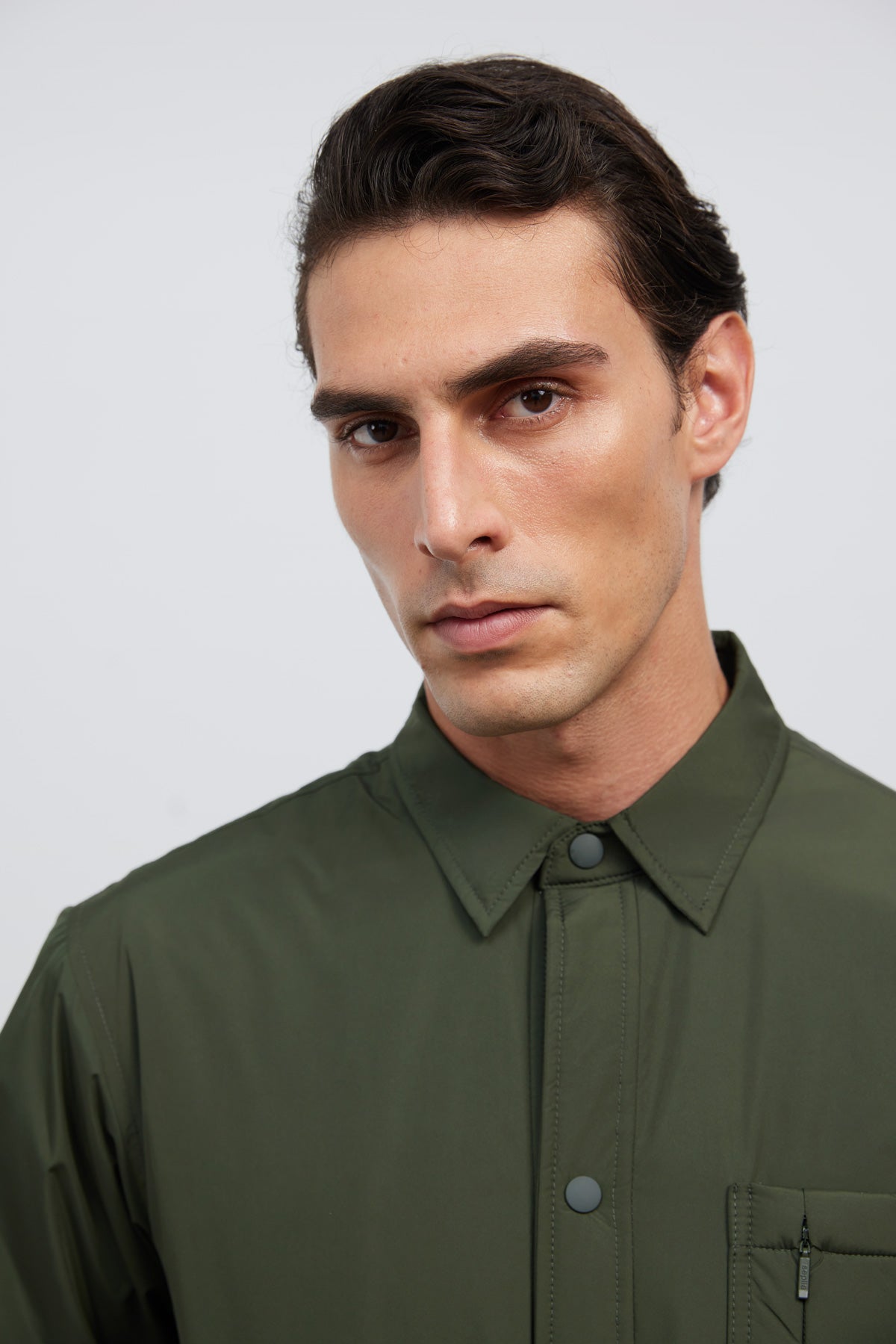 Abrigo hombre verde