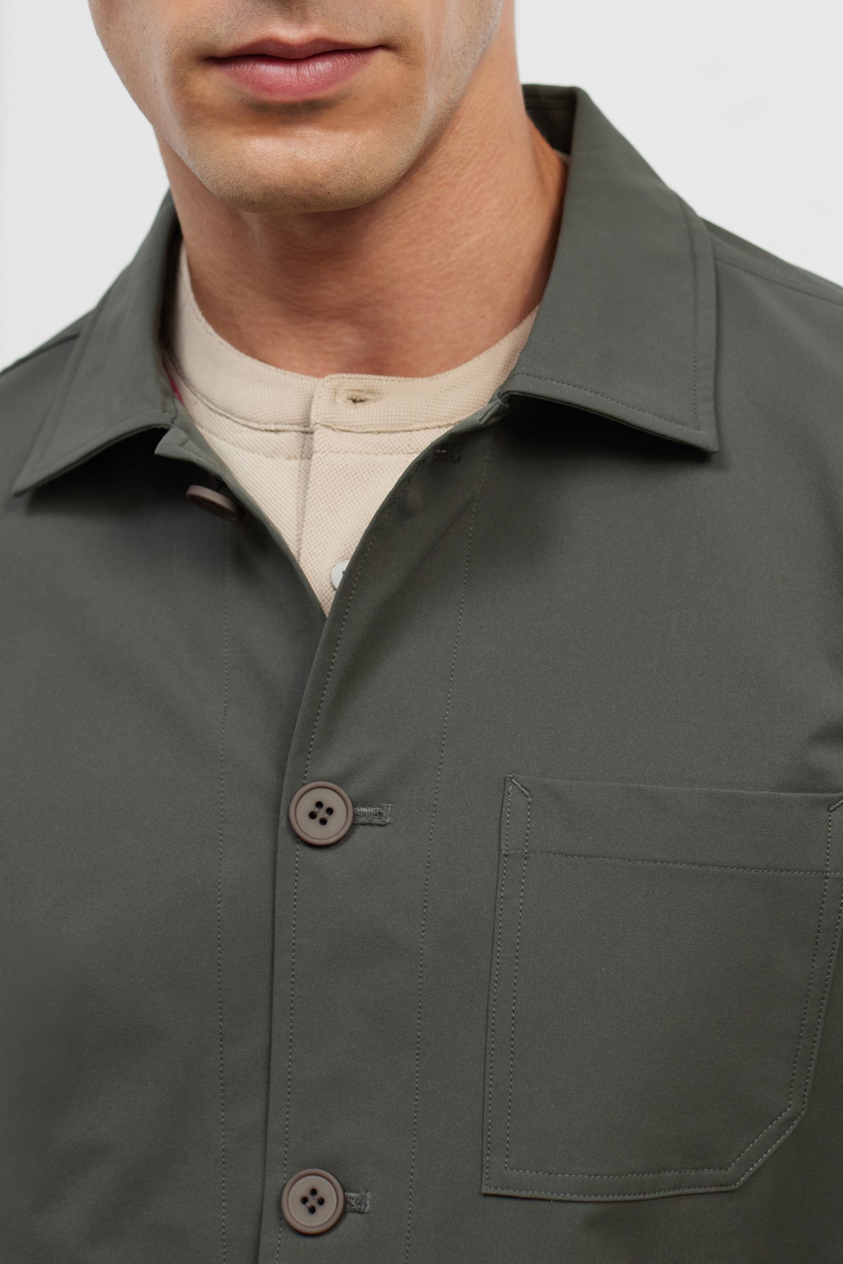 chaqueta worker verde nova detalle 