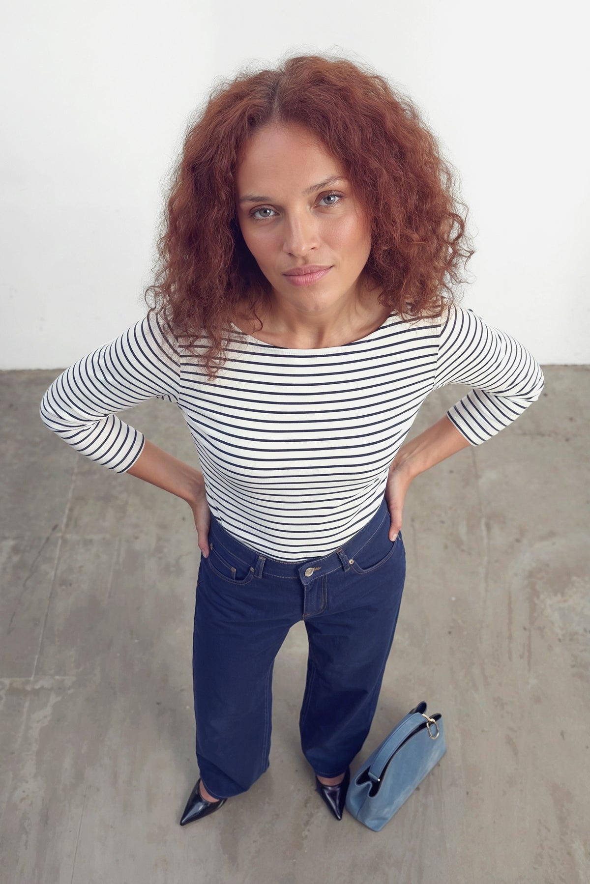 Camiseta cuello barco raya azul