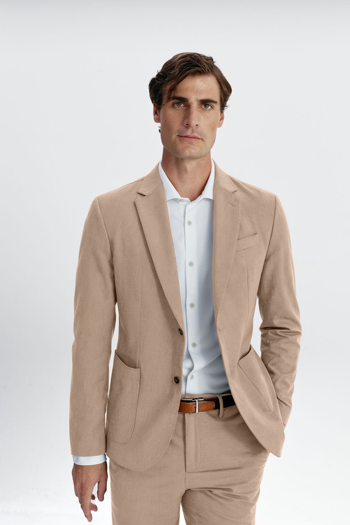 Americana Nova de hombre beige