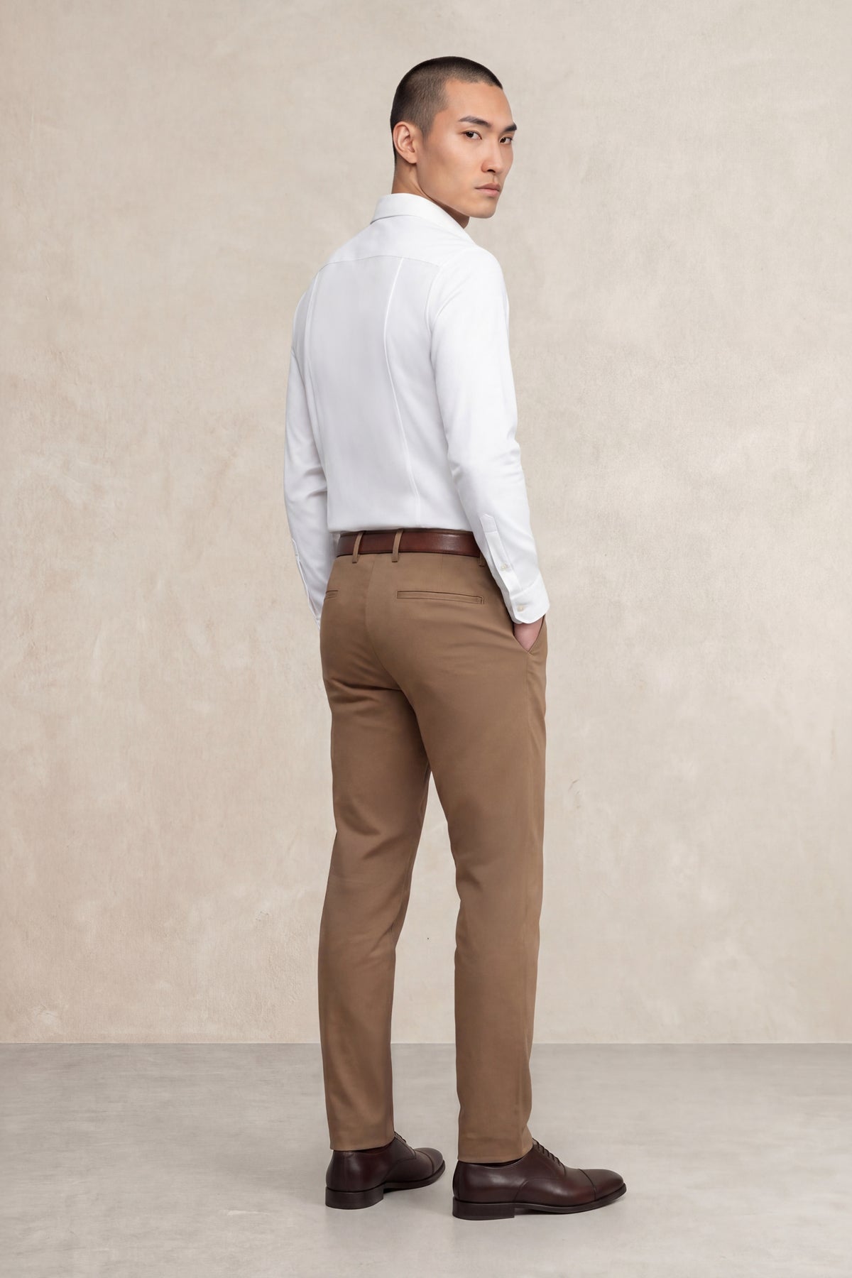 Camisa blanca slim de vestir hombre