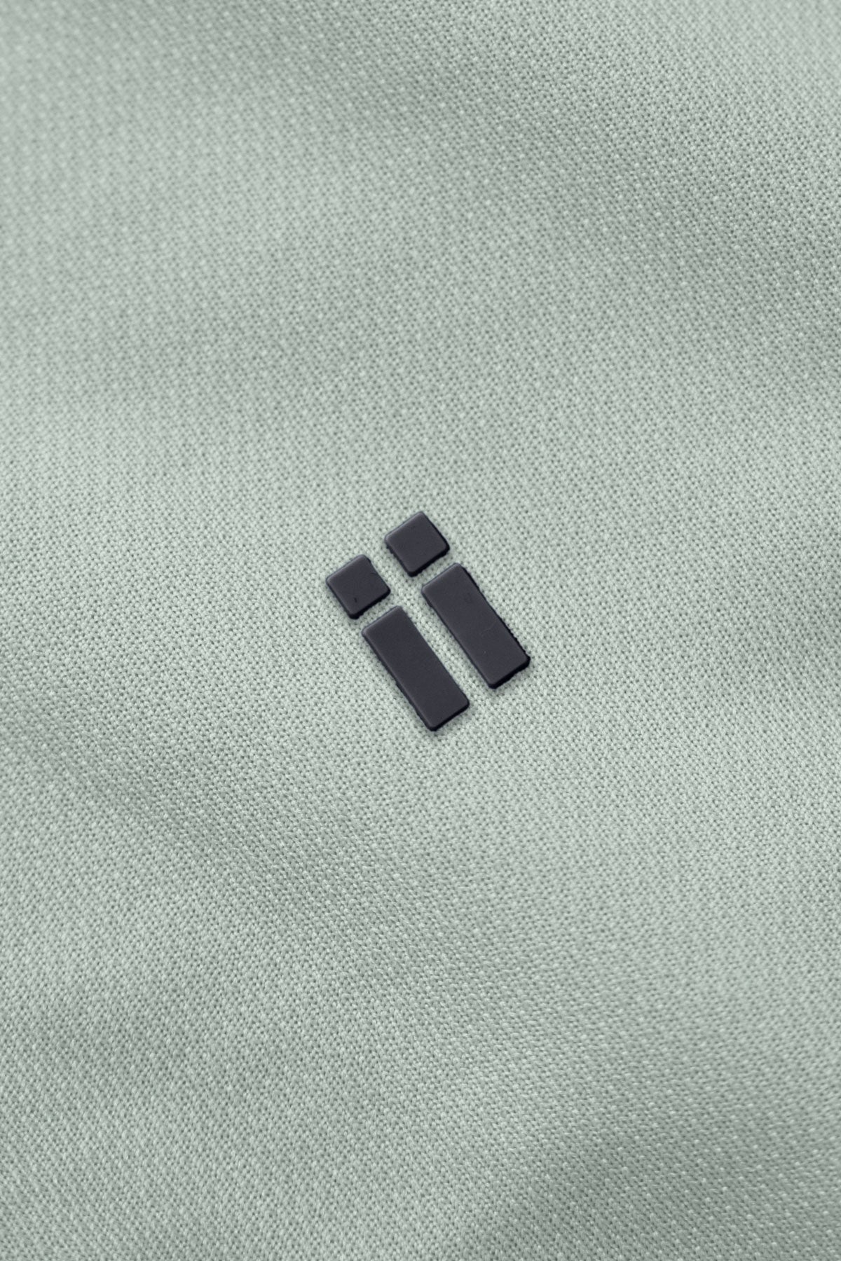 camiseta verde milky hombre logo