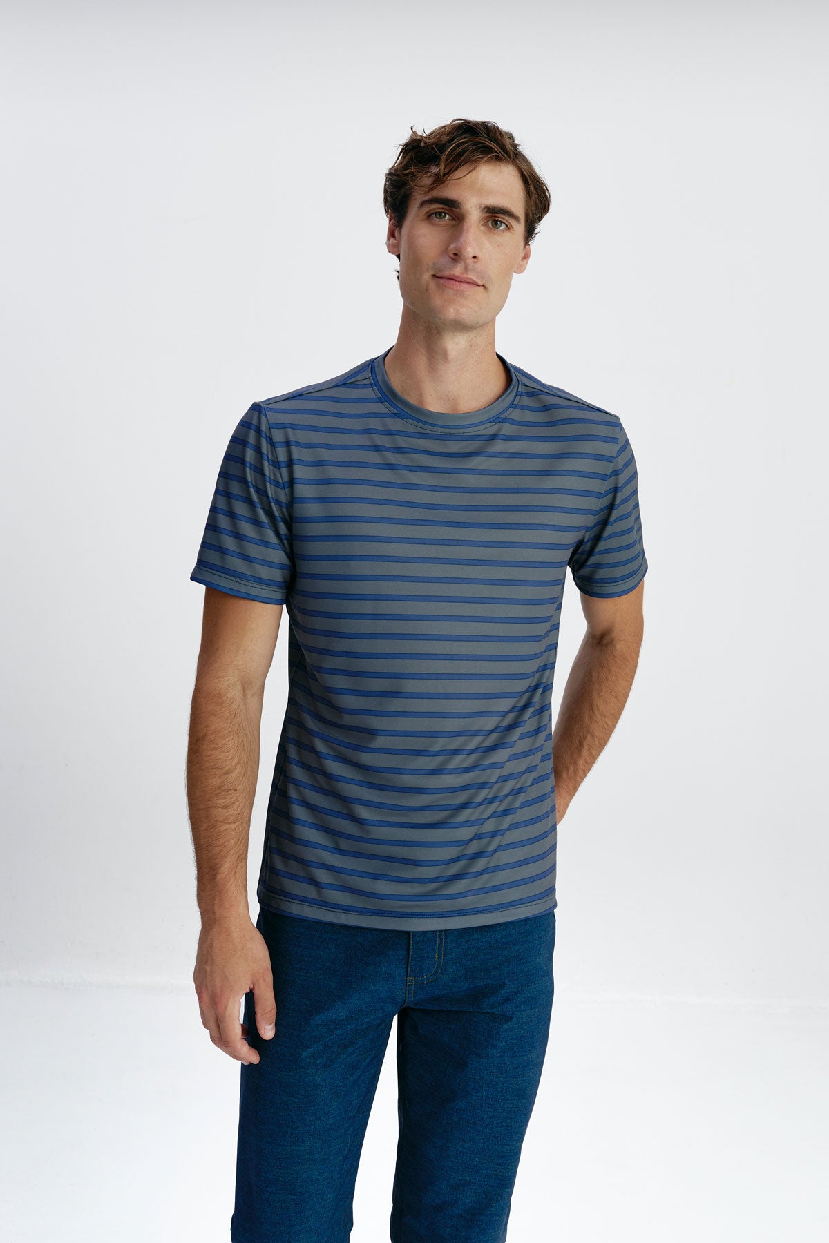 Men's grey striped t-shirt