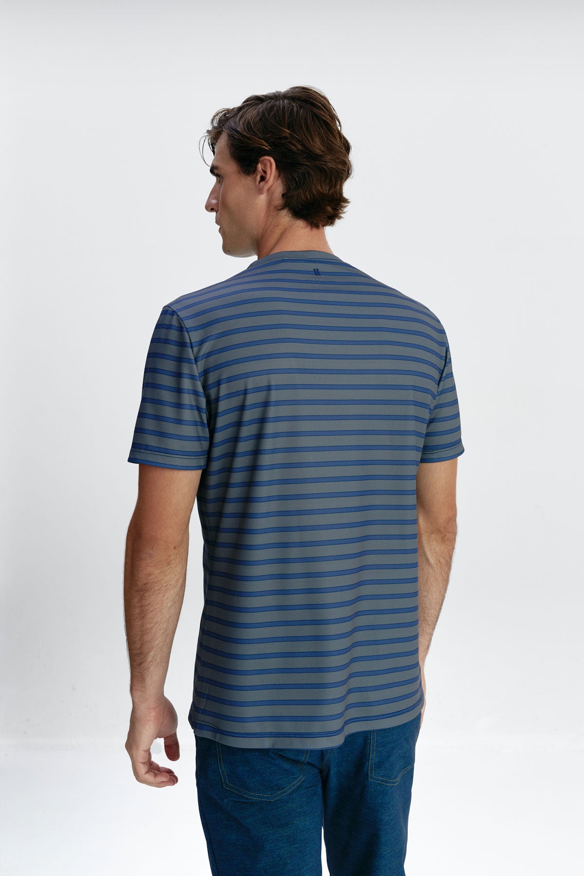 Men's grey striped t-shirt