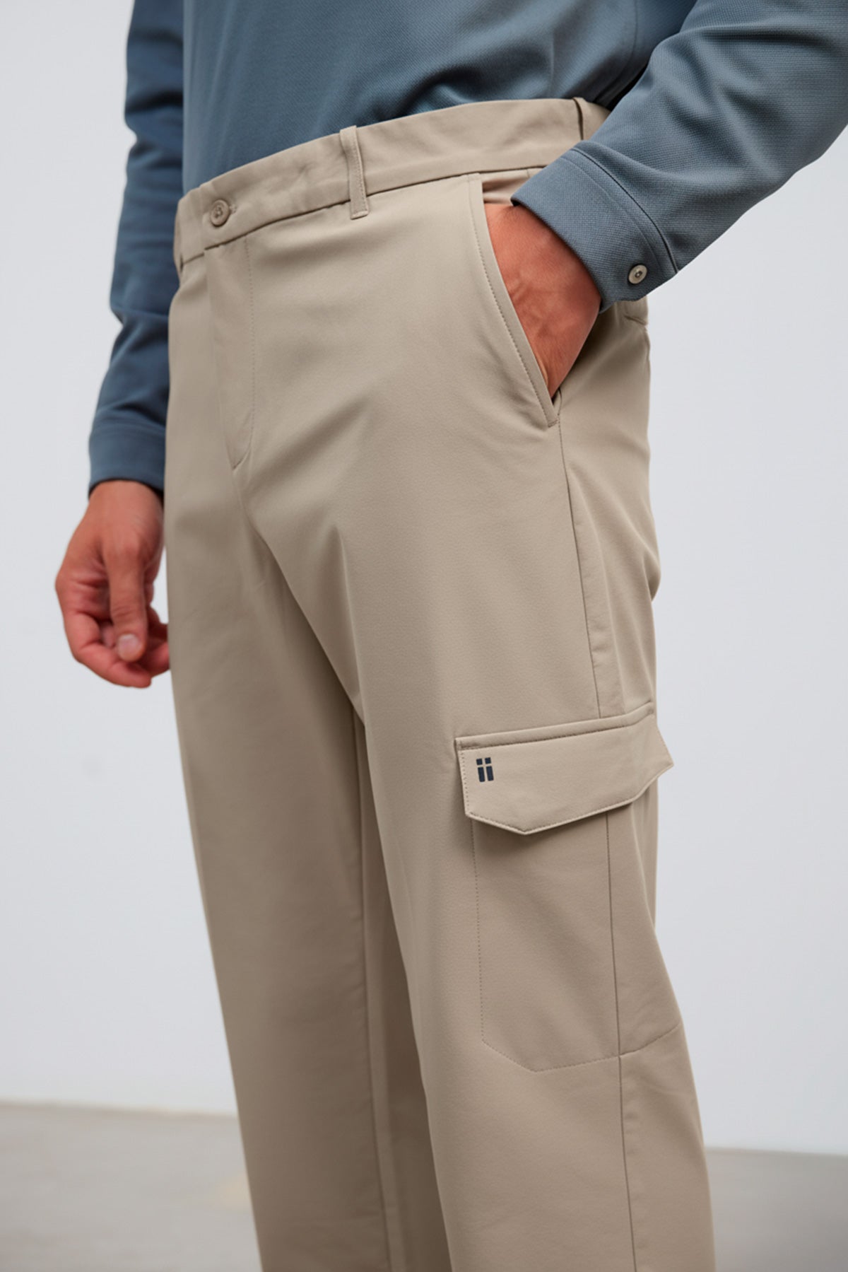 Calça cargo homem bege Nova